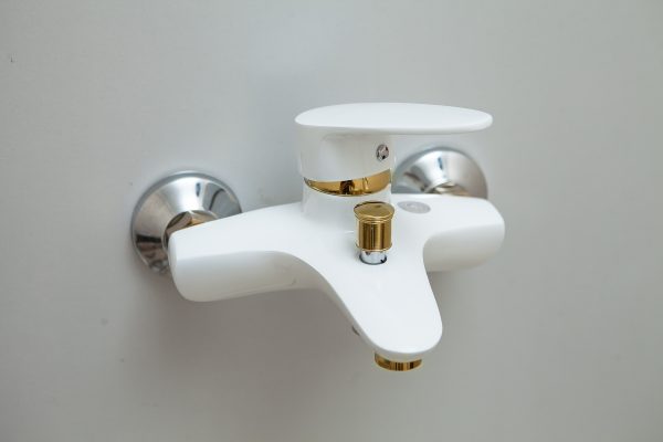 SEN TẮM NÓNG LẠNH MẠ SỨ S106S